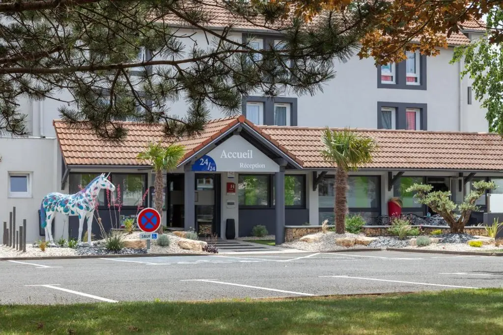 Kyriad Niort Espace Mendes France