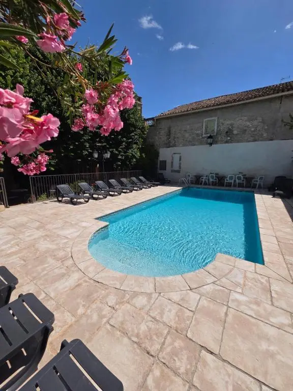 Logis Hotel Restaurant Residence