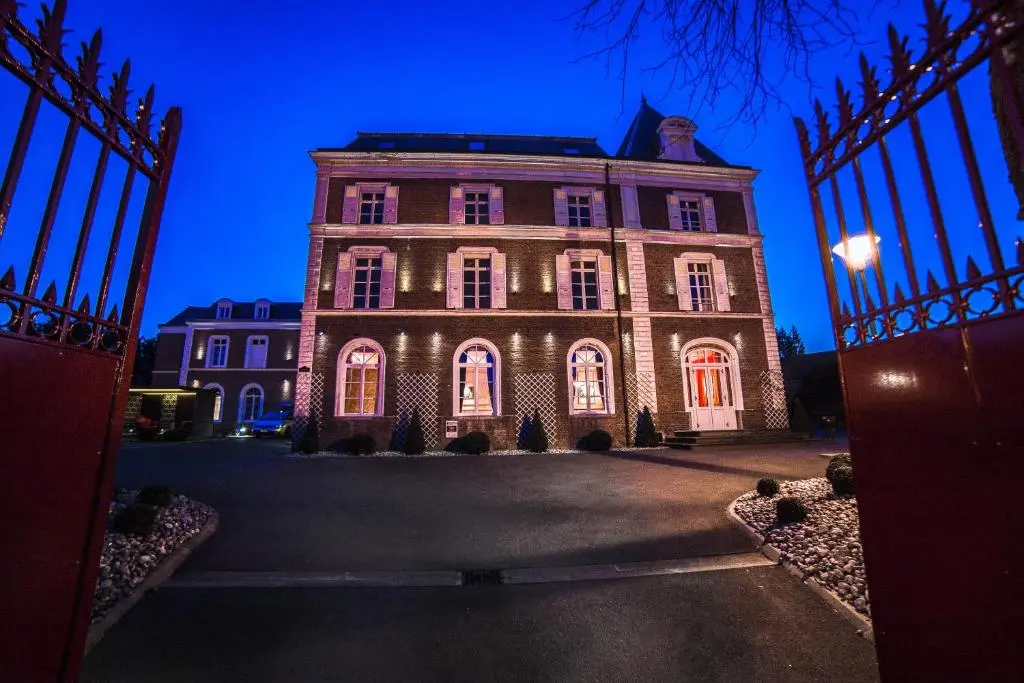 Hotel La Maison Rouge