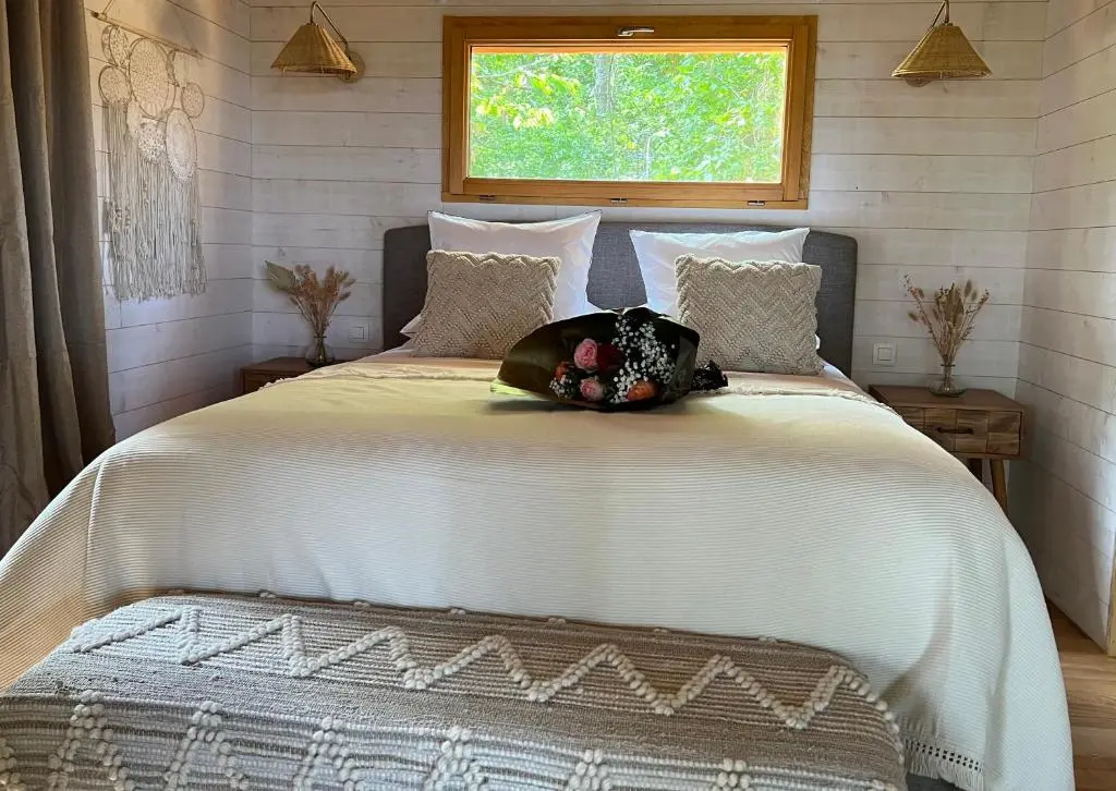 Dome a Bulles – Cabanes & Spa au coeur des volcans d’Auvergne