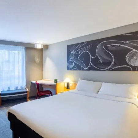 B&B HOTEL Orleans Centre Foch