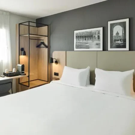 Hotel Campanile Pantin