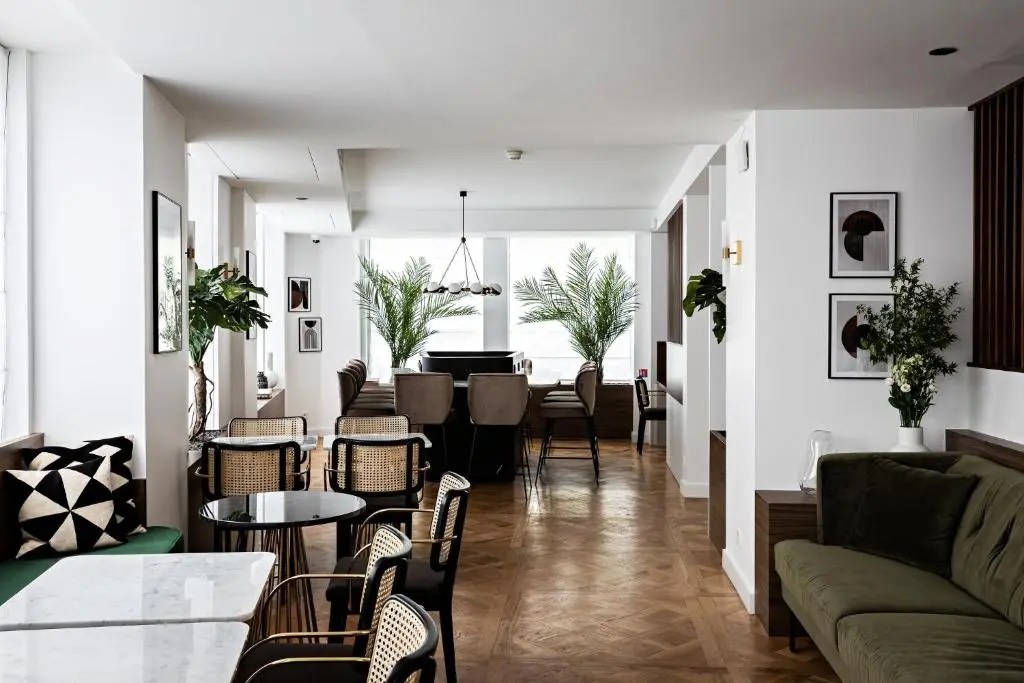 Holiday Inn Paris Palais de L’elyseE by IHG