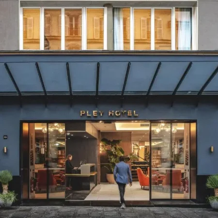 PLEY Hotel