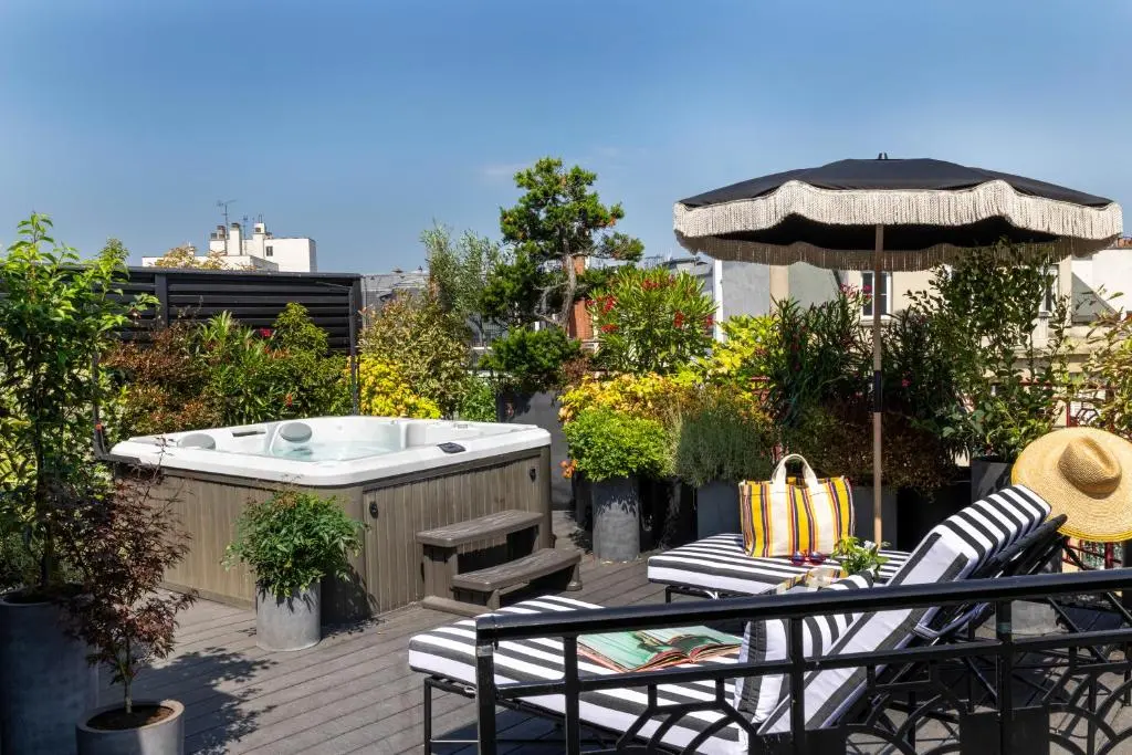 Hotel Felicien Paris 16e