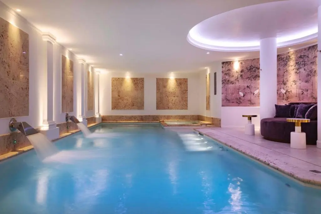 Paris j’Adore Hotel & Spa