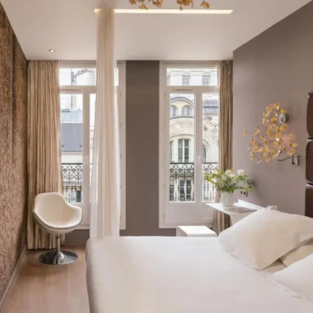 Legend Hotel Paris 6e
