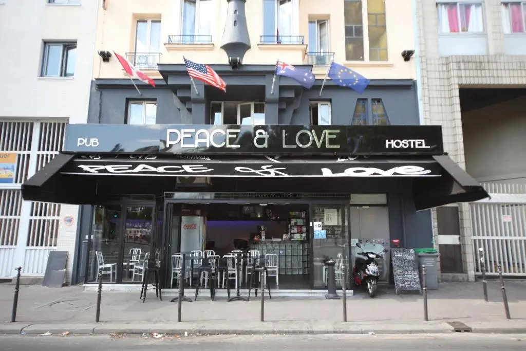 Peace and Love Hostel – Hostel Paris