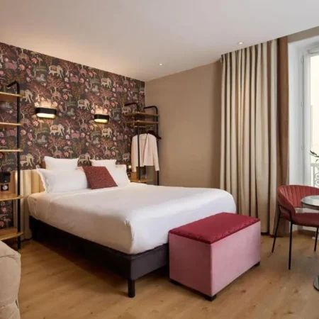 Hotel Tourisme Avenue
