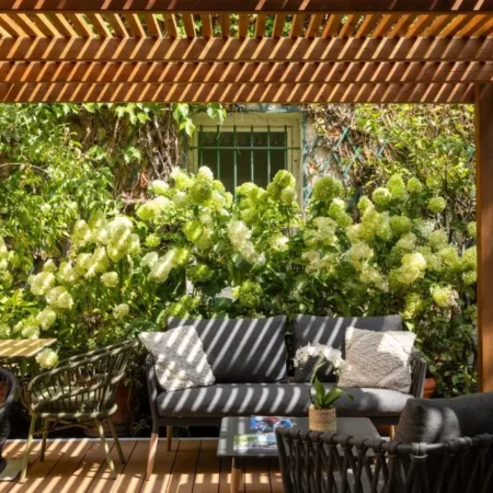 Hotel Paris Louis Blanc – Gare du Nord, Paris 10