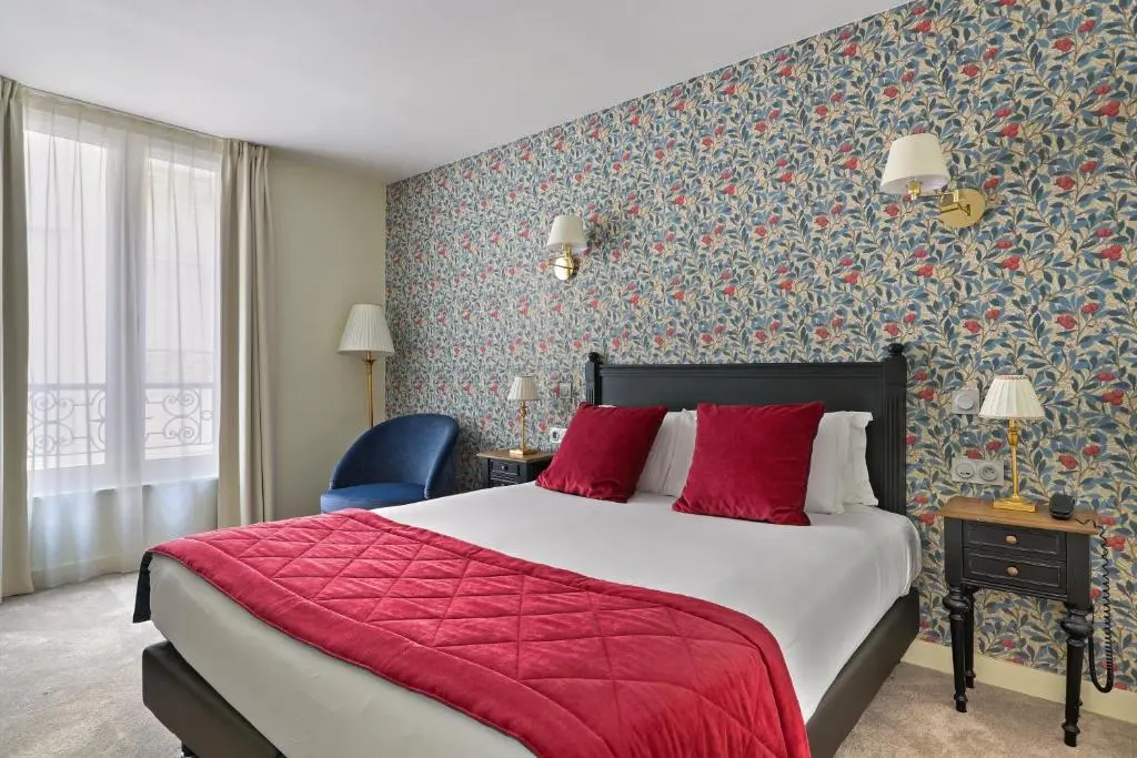 Hotel de Sevres