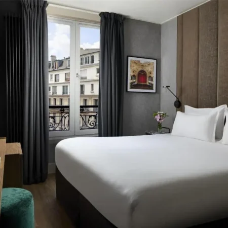 Paris hotel