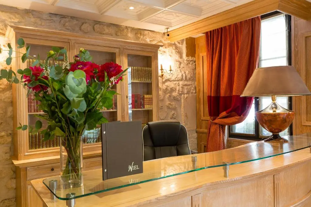 Hotel Niel