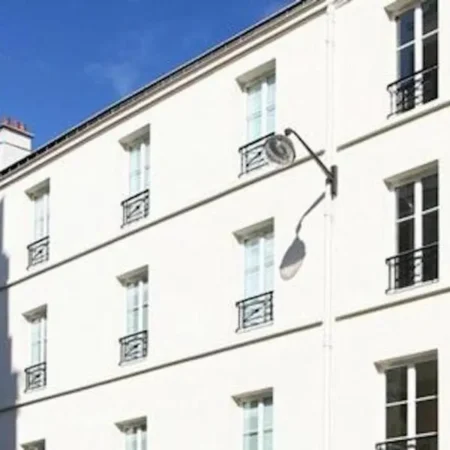 Hotel Paris 17 Tingis