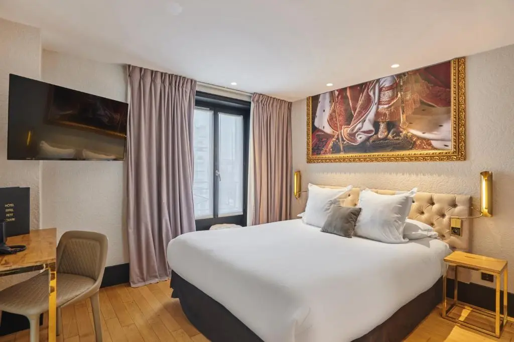 Hotel Eiffel Petit Louvre