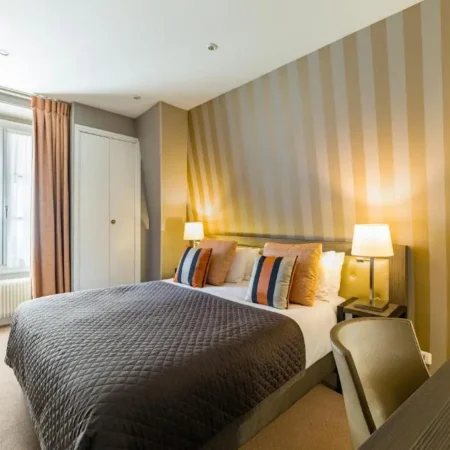 Hotel Eiffel Kennedy
