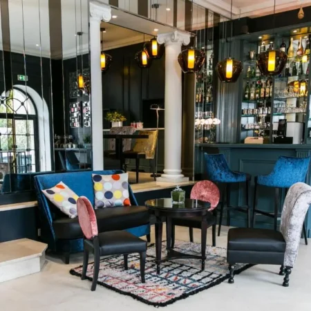 The Neuville hotel Paris
