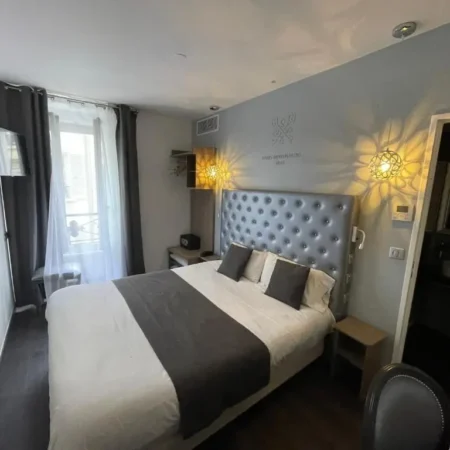 Paris Montmartre Hotel