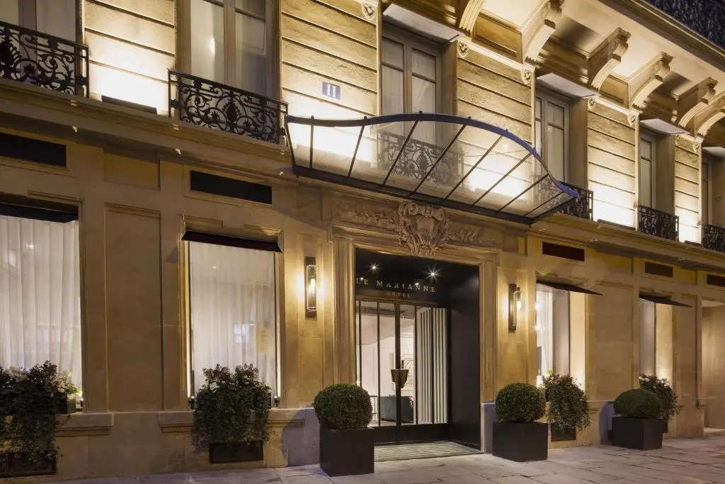 Hotel Le Marianne – Champs Elysees – Paris 8e
