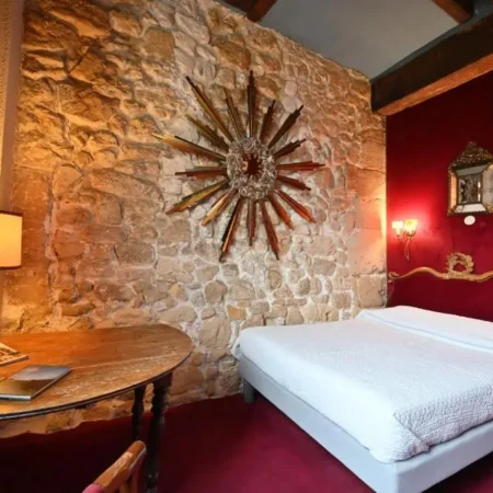 Hotel Esmeralda