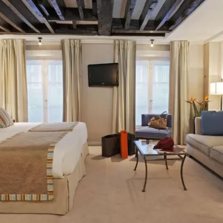 Hotel Folkestone Opera