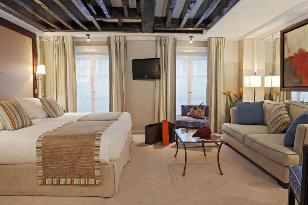 Hotel Folkestone Opera