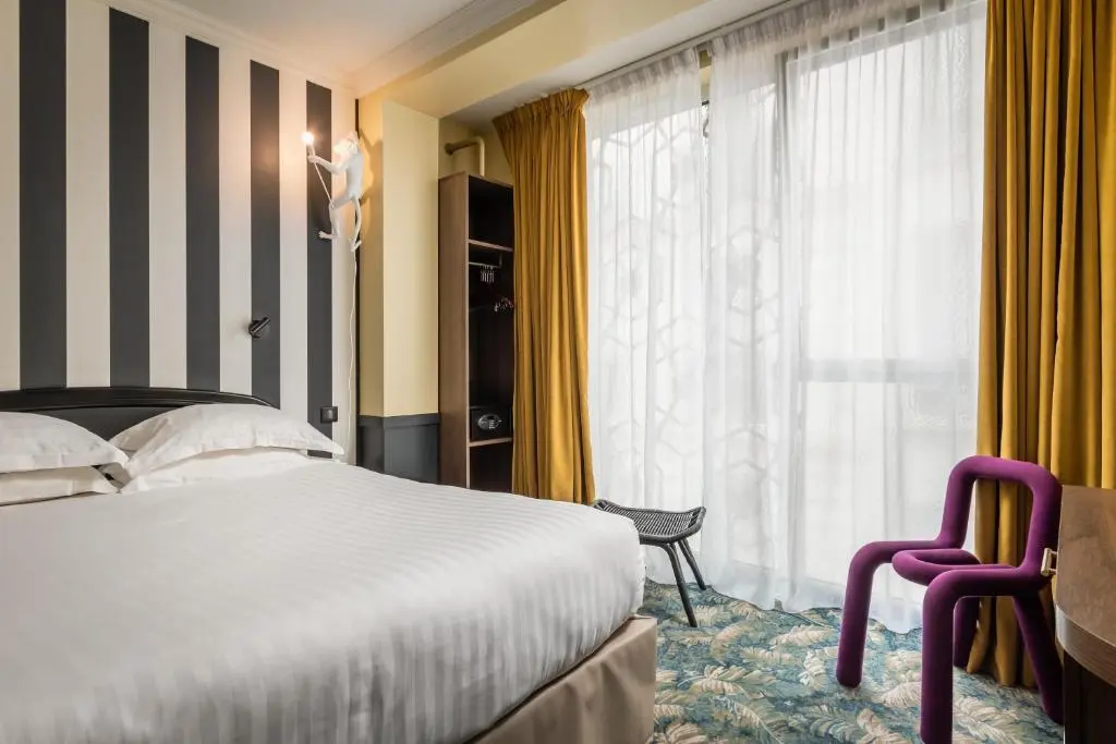 Hotel Archetype Etoile – Paris