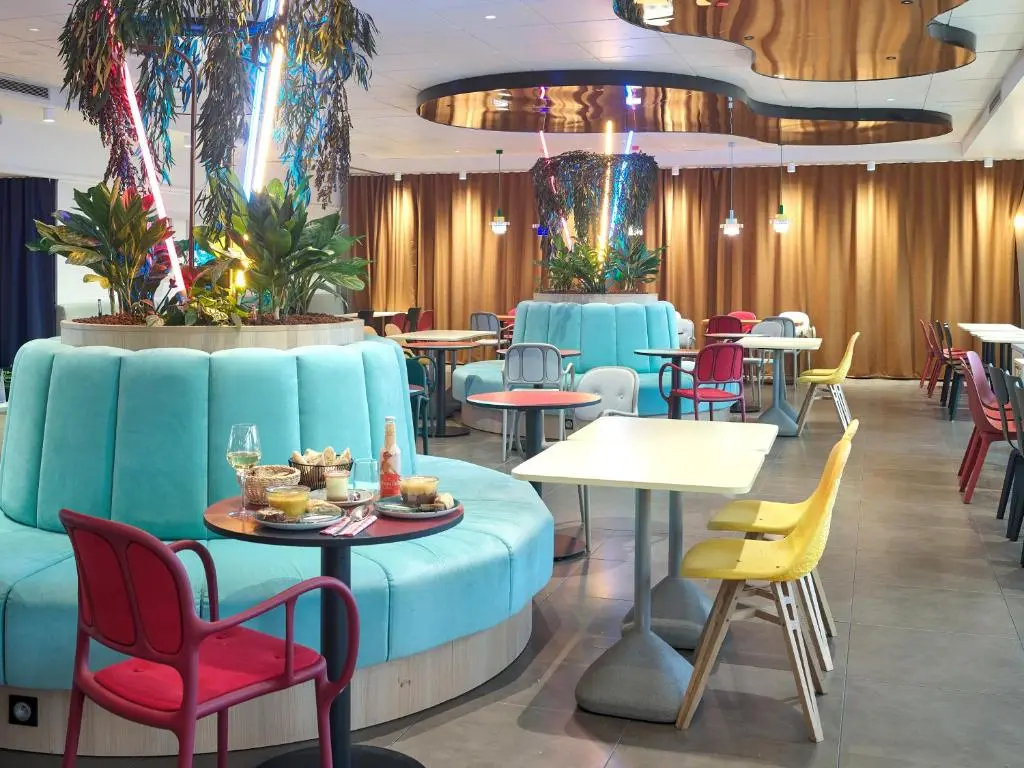 Place to Be by B&B HOTEL Paris 17 Batignolles