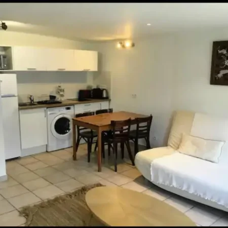 Studio lumineux Paris centre – Chatelet