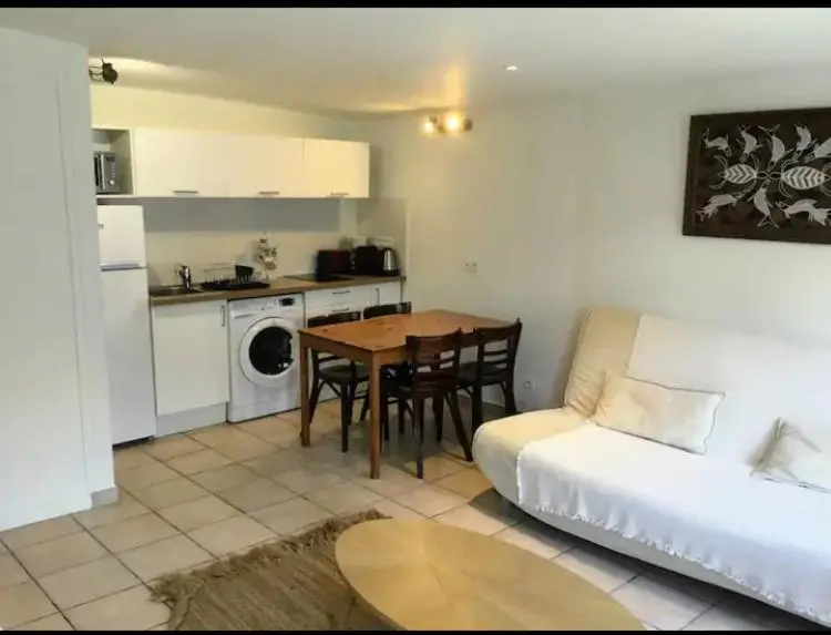 Studio lumineux Paris centre – Chatelet
