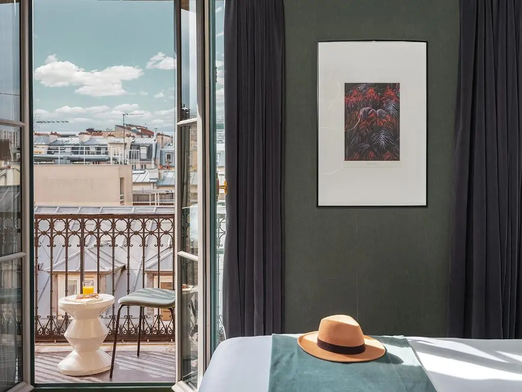 BOB hotel