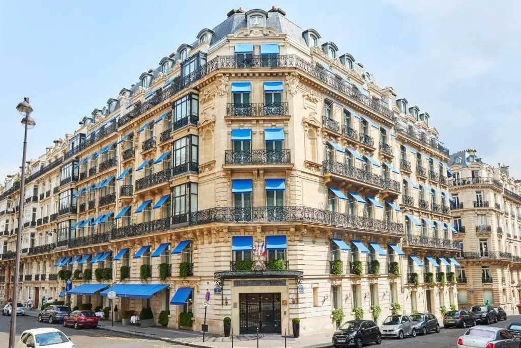 Hotel de La Tremoille 3 etoiles