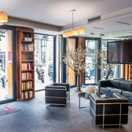 ART HOTEL EIFFEL
