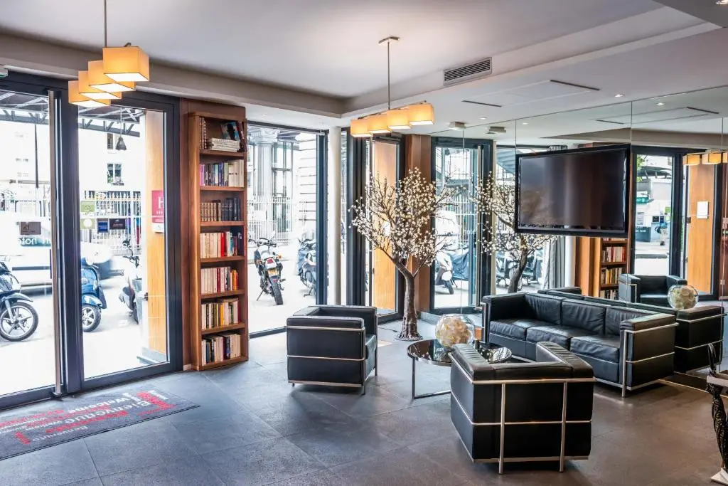 ART HOTEL EIFFEL