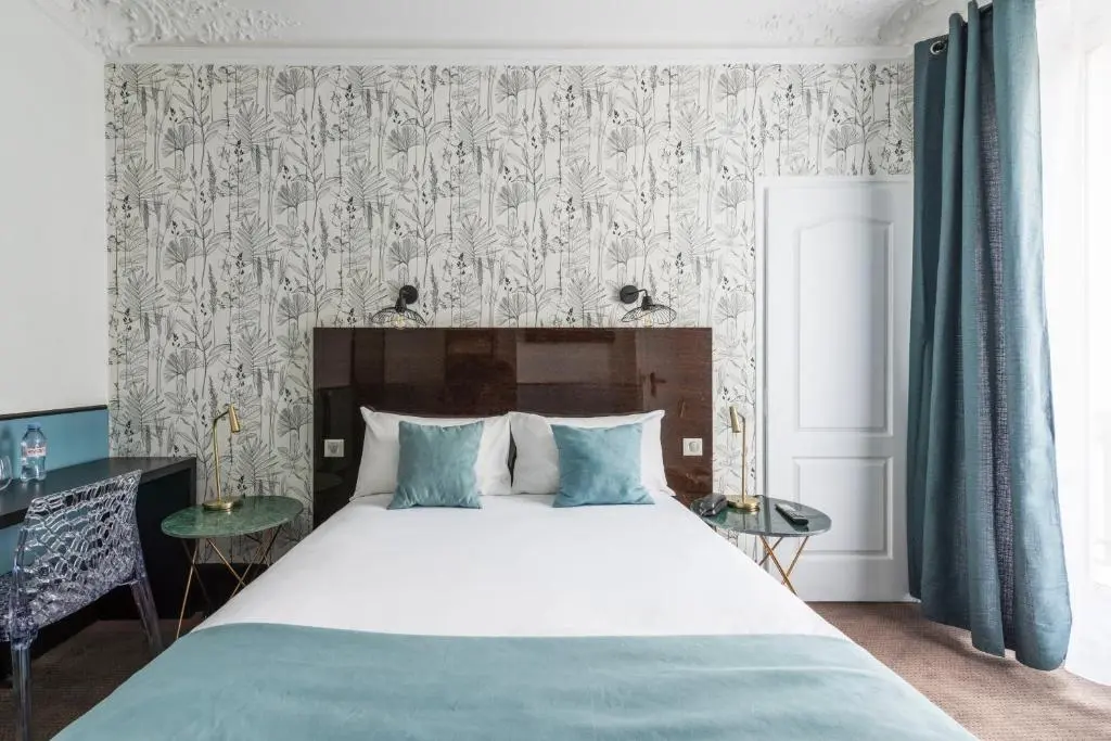 Hotel Lennon by Avalon Paris Gare du Nord