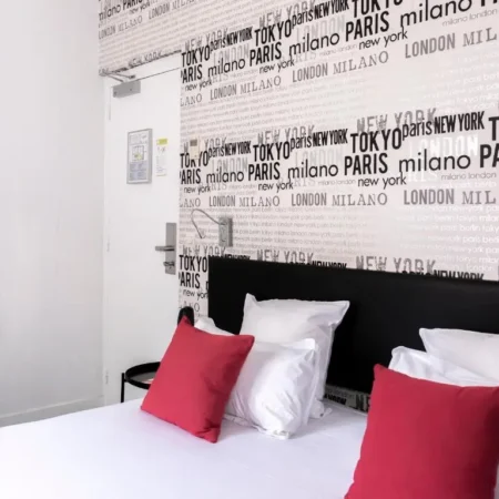 Hotel puerta de Versailles