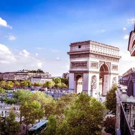 Maison Albar – Le Champs-Elysees