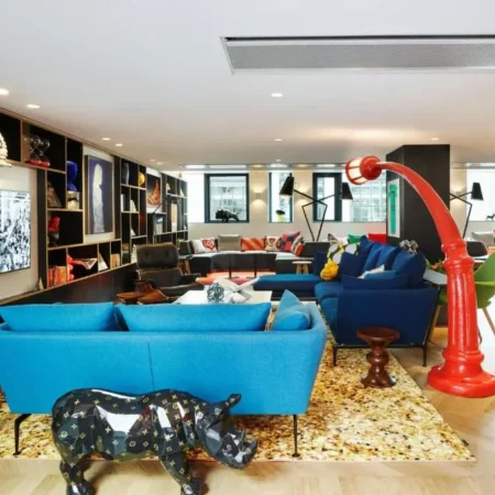 citizenM Paris Champs Elysees hotel