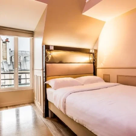 Hotel District Republique
