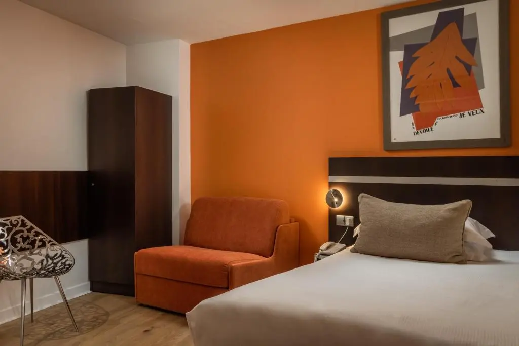 Hotel Arc de Triomphe – Paris
