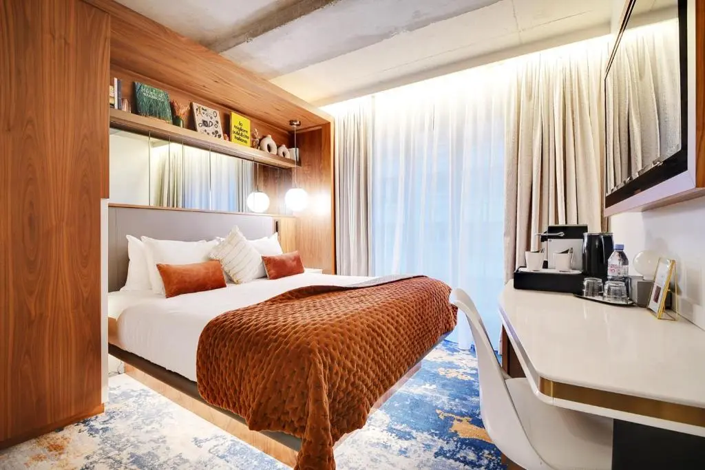 CARD Hotel
