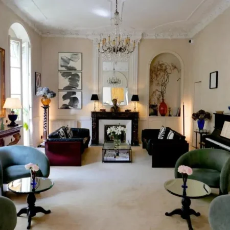 Hotel Bristol