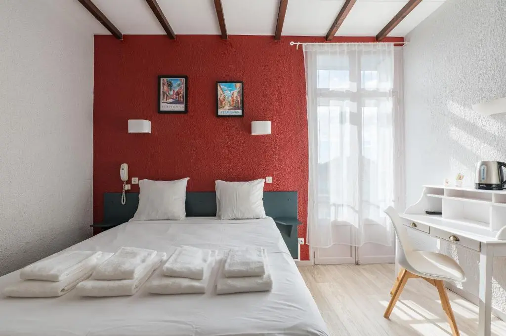 HOTEL ARAGON