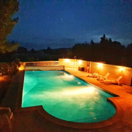Les Garrigues de l’Oluke : Maison de vacances 2 pers avec piscine, proche Dentelles de Montmirail, Vaucluse, PACA