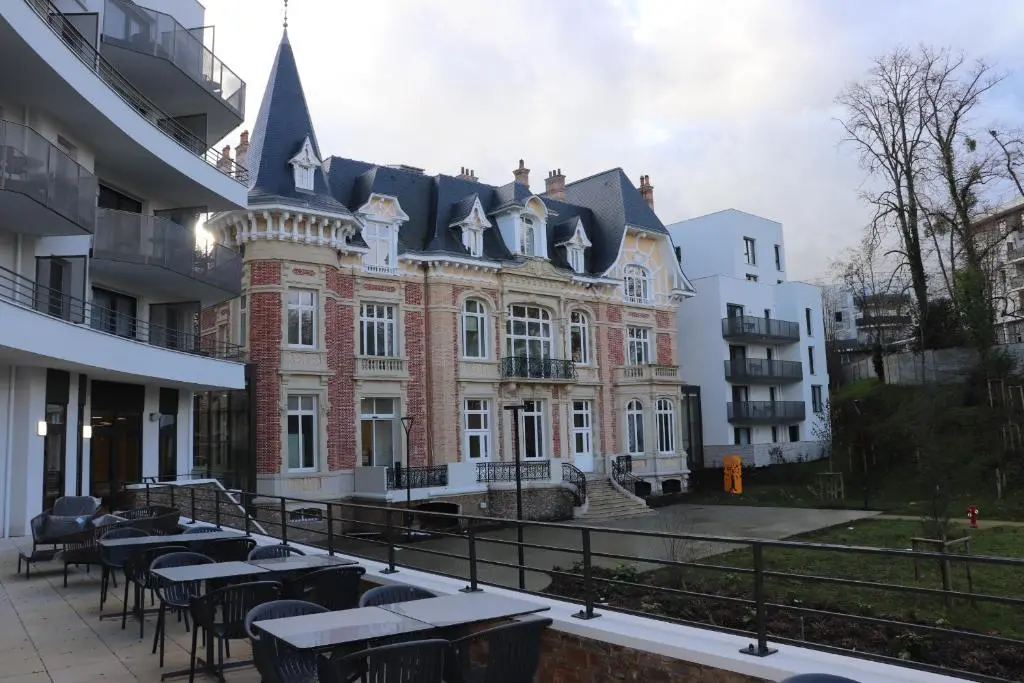 Residence Services Seniors DOMITYS – Le Parc des Aubiers