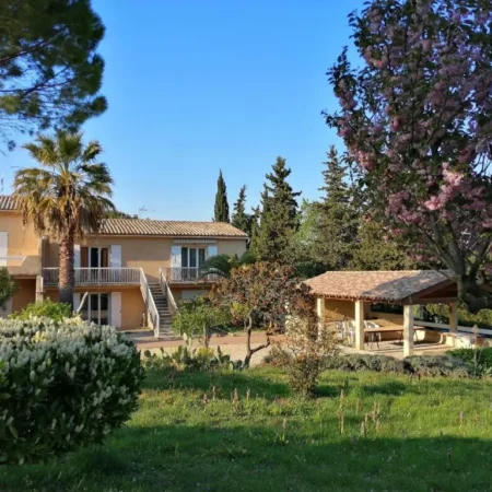 LES 3 HIRONDELLES