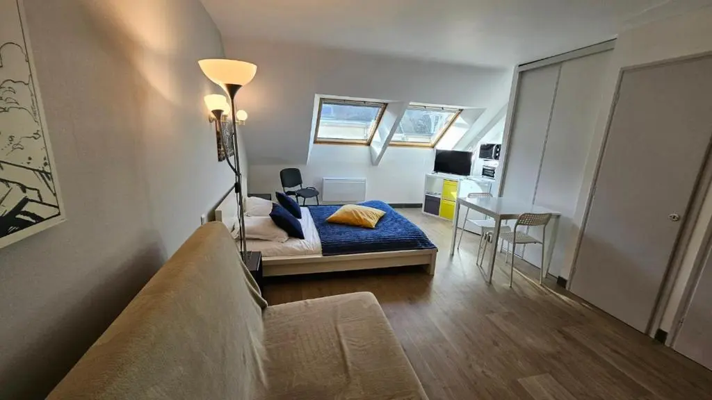 L’ANNEXE 5 RUE JEANNE D’ARC 56300 PONTIVY