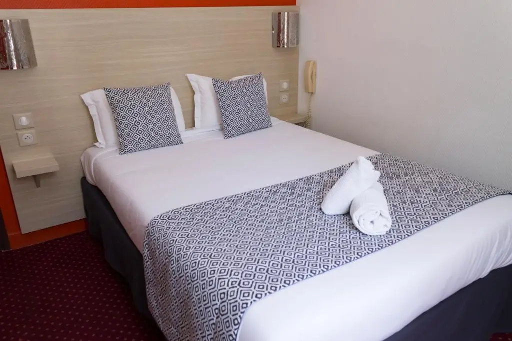 Hotel Paris La Defense