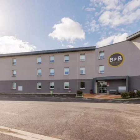 B&B HOTEL Clermont-Ferrand Nord Riom