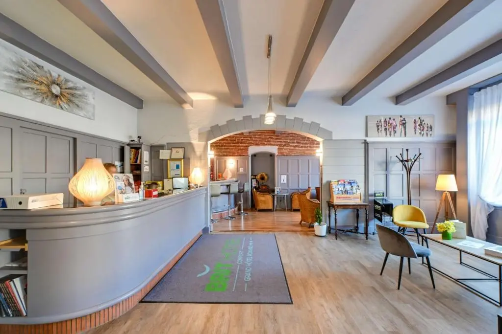 Brit Hotel Roanne – Le Grand Hotel